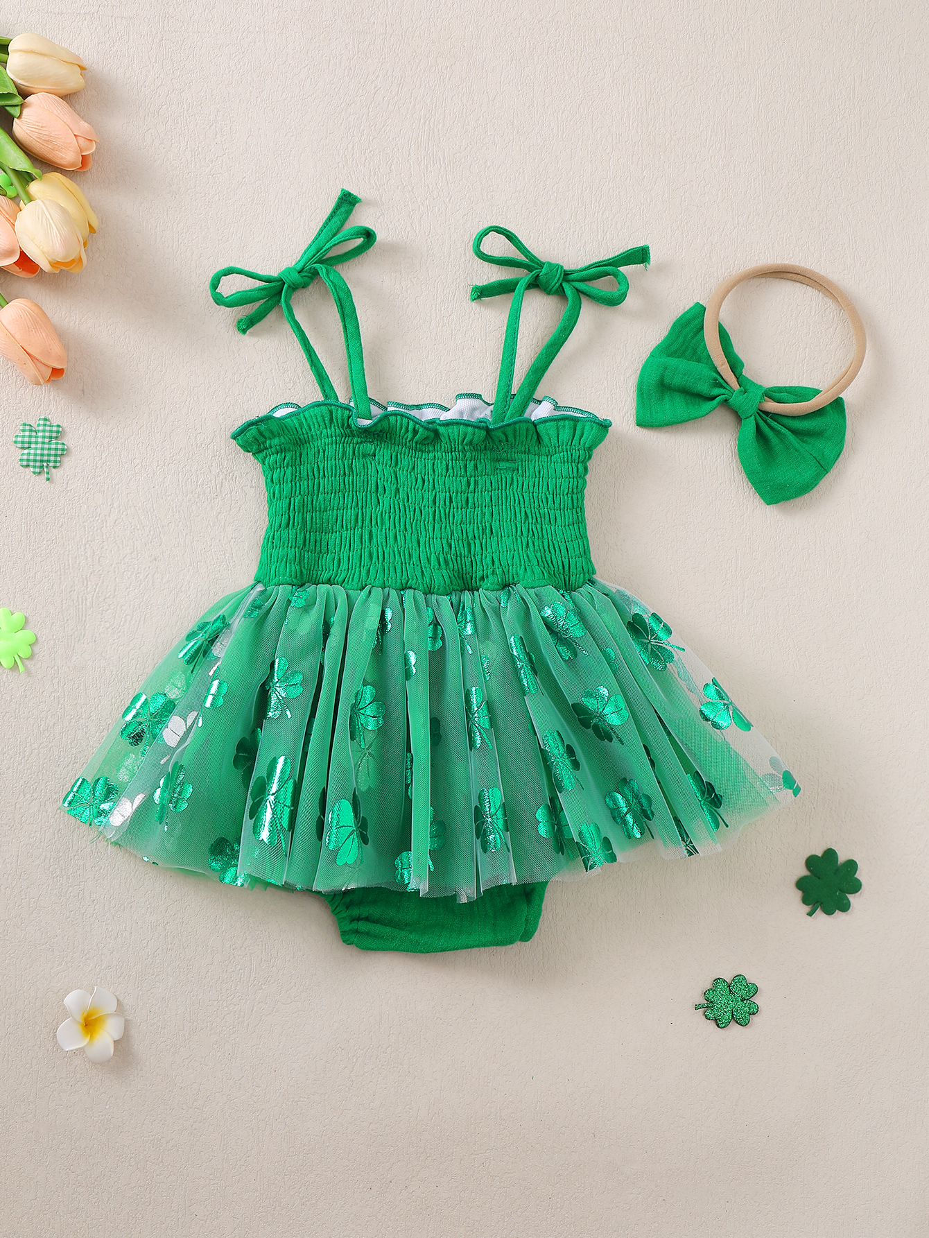 Green Four-leaf Clover Pattern - Baby Clothing Patterns Free avaliação e preço